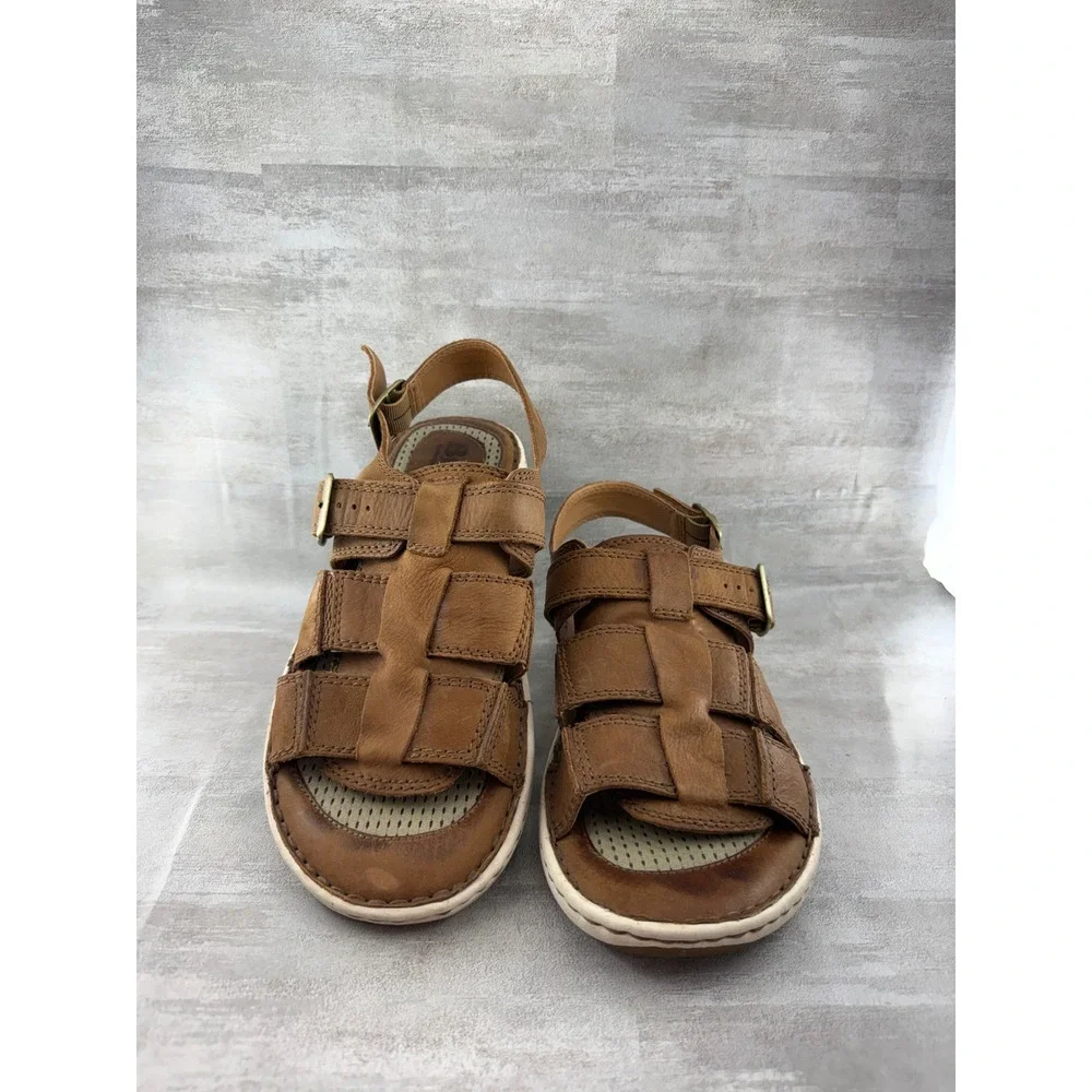 Born Khela Men Sz 10M Tan Leather Fisherman Sandals Strappy Buckle Shoes